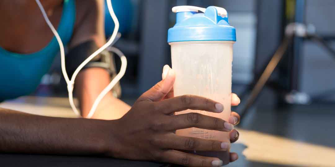 How To Mix Protein Powder Without Shaker – 5 Easy Ways.