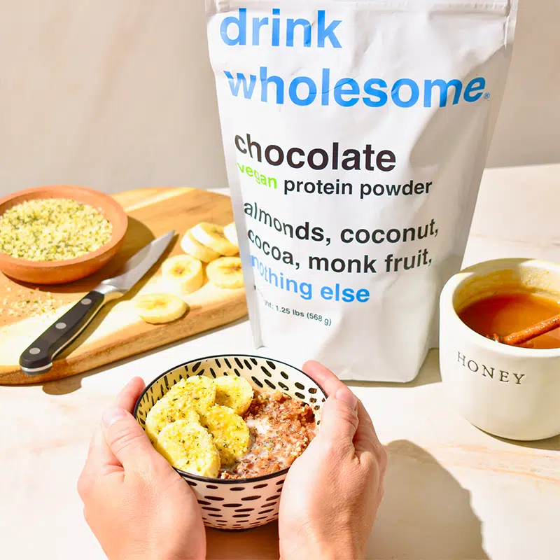 protein-powder-oatmeal oatmeal made with drink wholesome protein powder